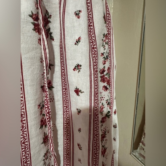 Joie Linen Blend Floral Boho Peasant Maxi Skirt
- Size L - Picture 2 of 11